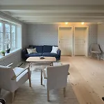 3 Bedroom Awesome In