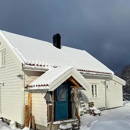 Holiday home 3 Bedroom Awesome In