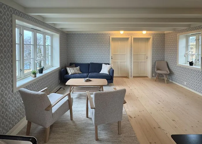 3 Bedroom Awesome In